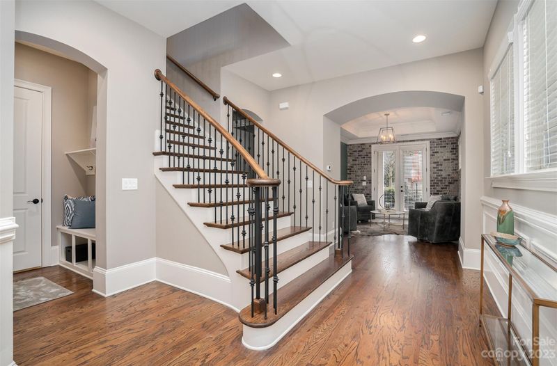 5002 Vernet Ln, Charlotte, NC 28210