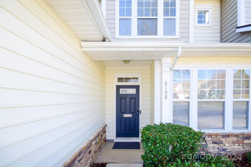 6108 Pale Moss Ln, Charlotte, NC 28269