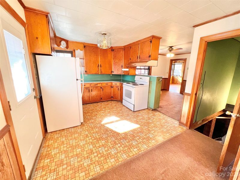 1477 Rose St, Newton, NC 28658