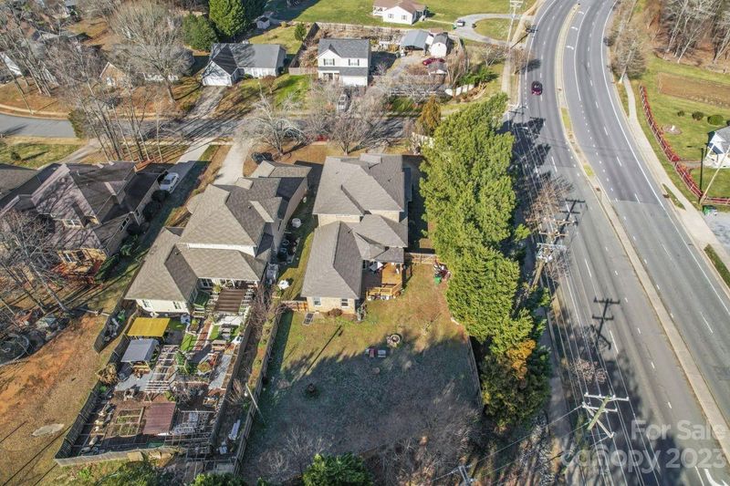 10142 Fairlea Dr, Charlotte, NC 28269