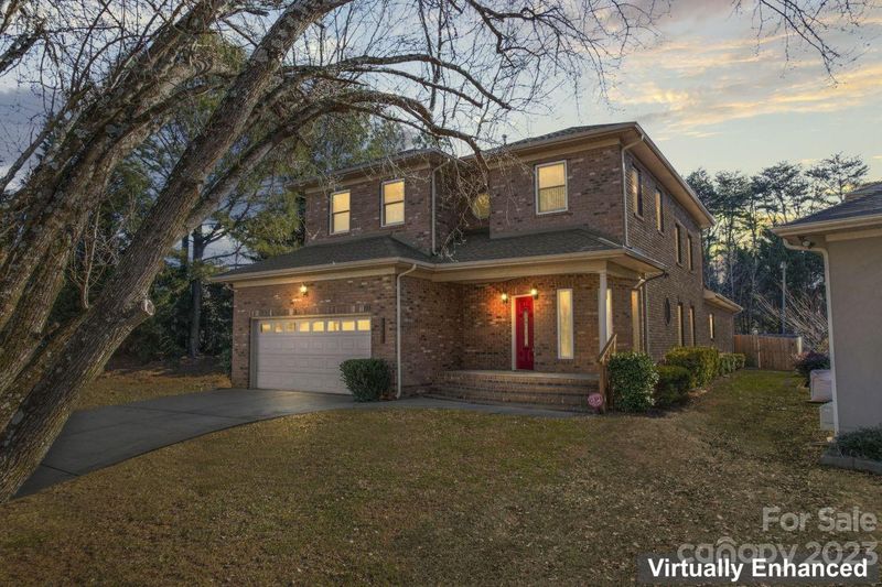 10142 Fairlea Dr, Charlotte, NC 28269