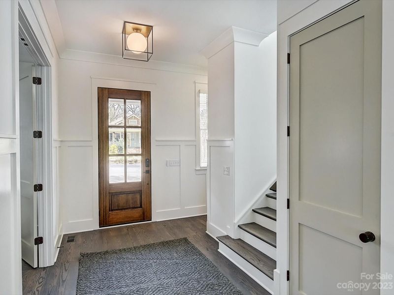 625 Louise Ave, Charlotte, NC 28204