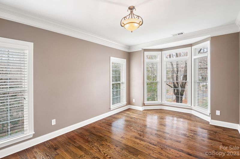 700 Mountainview Dr, Charlotte, NC 28270