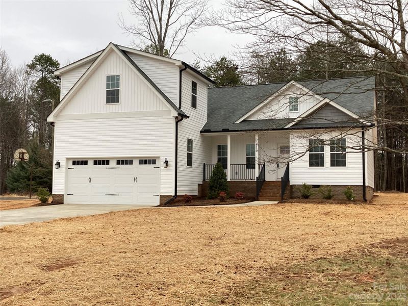 610 Montana Dr, Gastonia, NC 28056