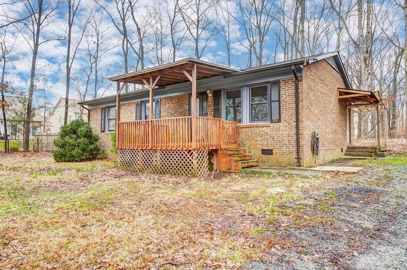 1718 Hart Rd, Charlotte, NC 28214