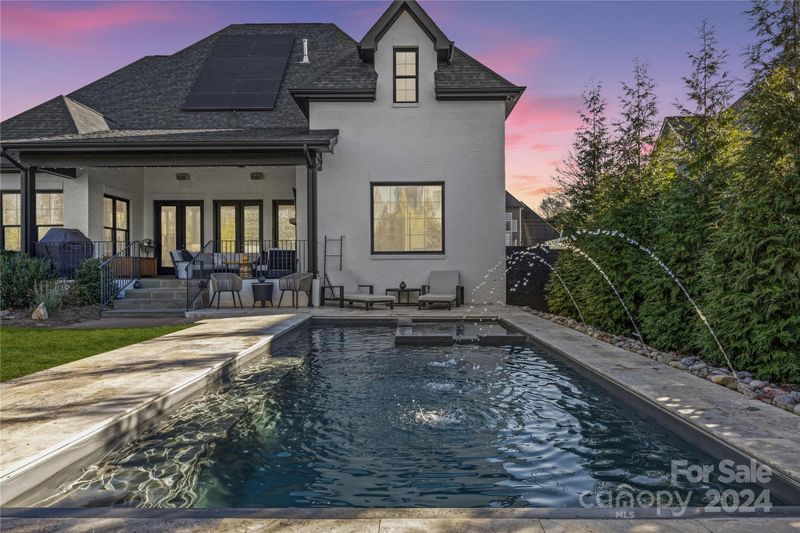 1204 Cedar Ln, Charlotte, NC 28226