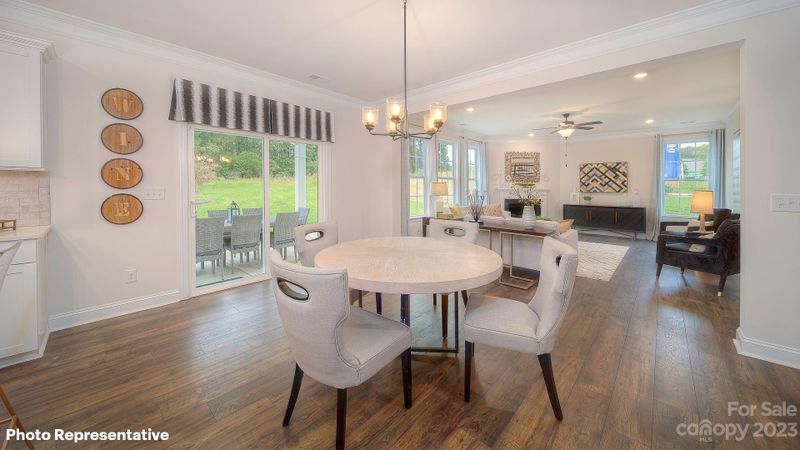 5902 Casper Dr, Charlotte, NC 28214