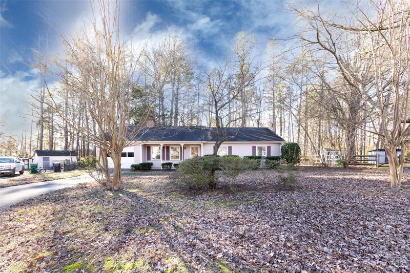 7912 Littlejohn Ct, Charlotte, NC 28227