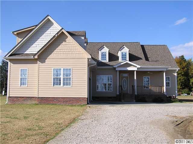 672 E Chappell Rd, Rock Hill, SC 29730