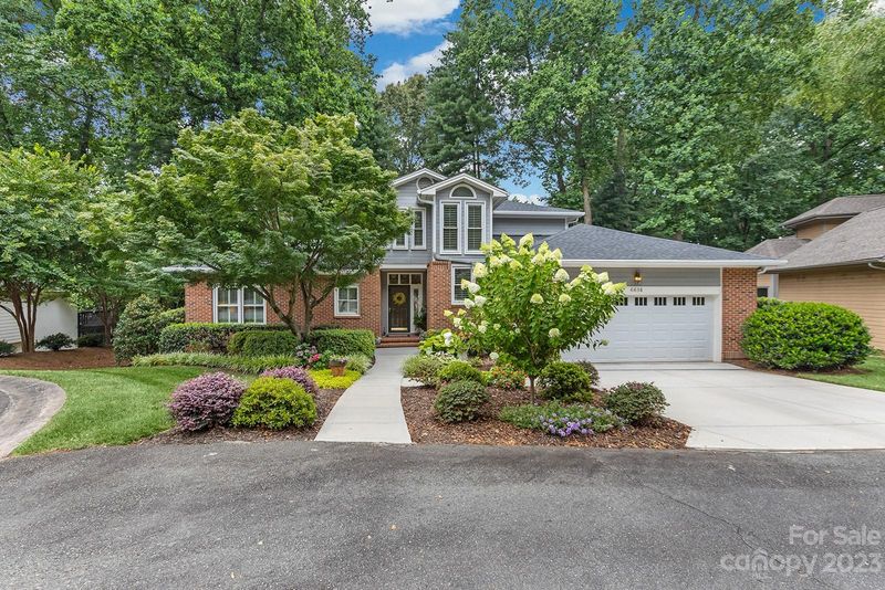 6614 Glenleaf Ct, Charlotte, NC 28270