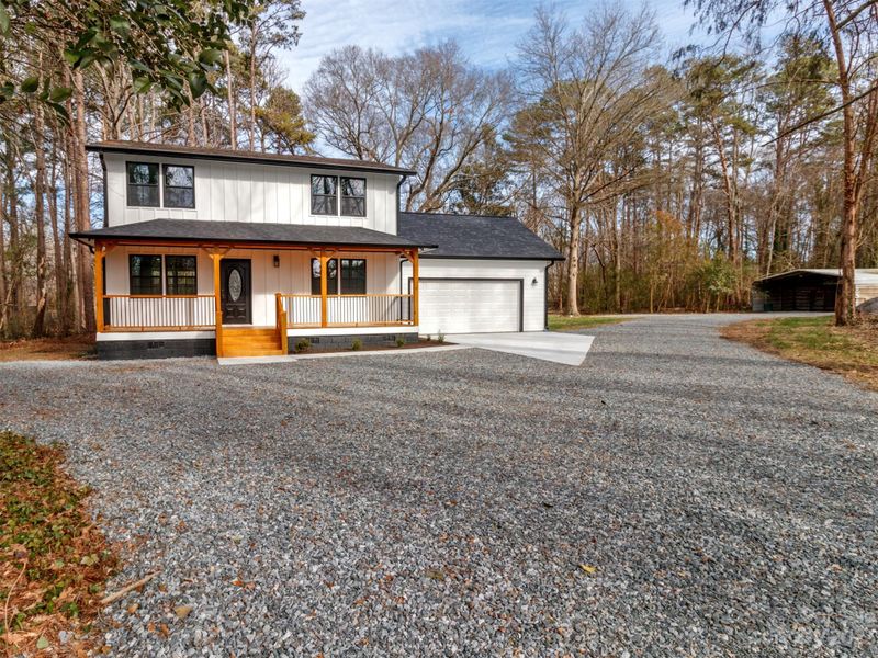 11328 Tema Cir, Charlotte, NC 28214