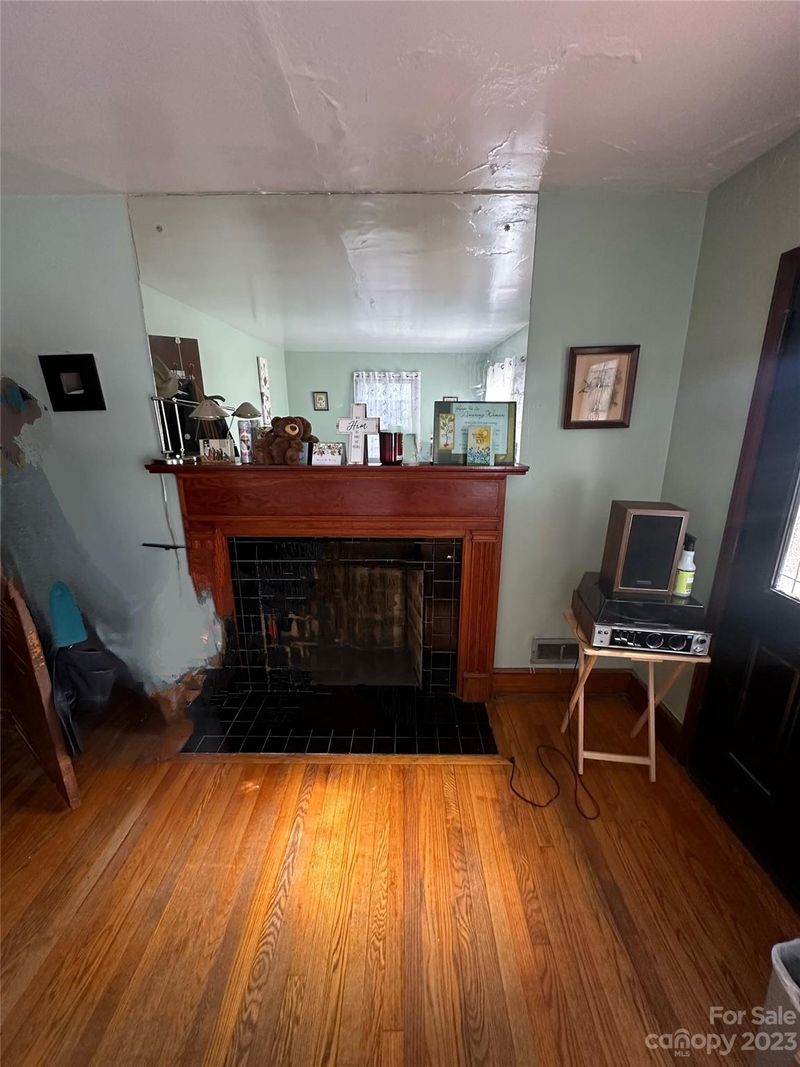 4011 Central Ave, Charlotte, NC 28205