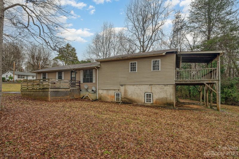 520 W Pine St, Maiden, NC 28650
