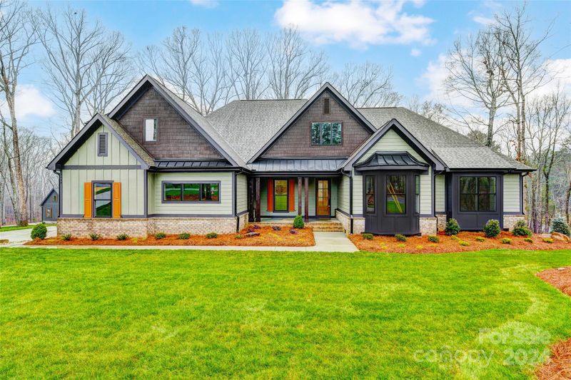 3940 Spring Dr, Midland, NC 28107
