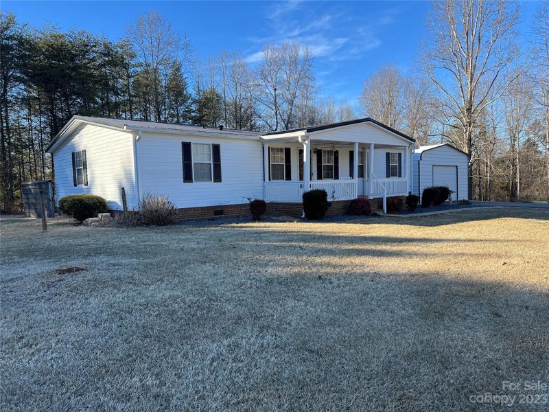 5187 Corban St, Claremont, NC 28610