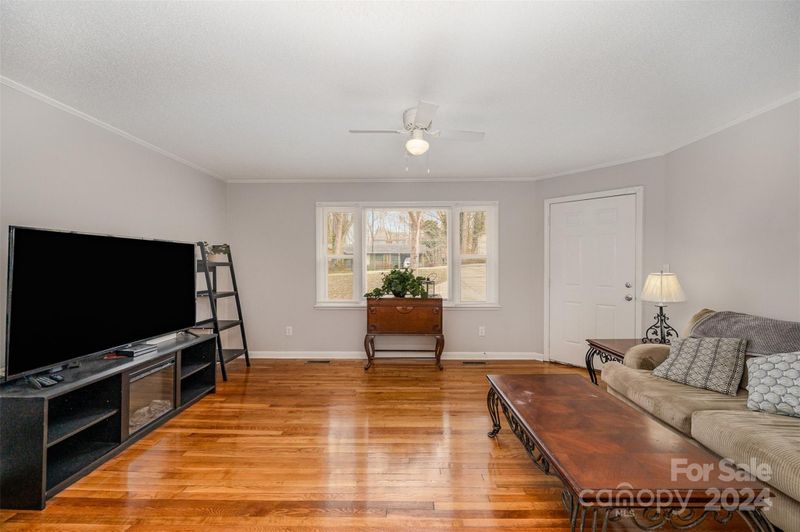 109 Lafayette Rd, Stanley, NC 28164