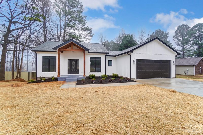 4528 Nevin Rd, Charlotte, NC 28269