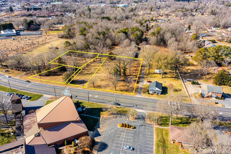 2321 Springs Rd NE, Hickory, NC 28601