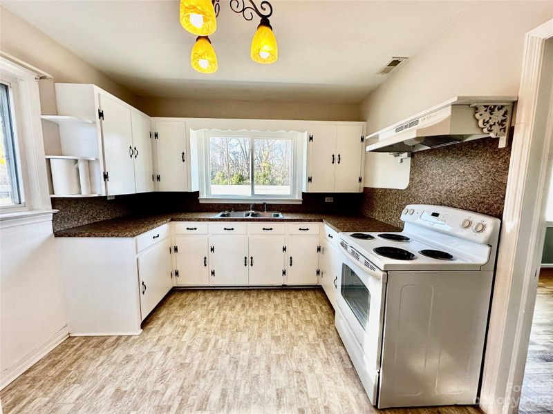 207 Sunset Ave, Great Falls, SC 29055