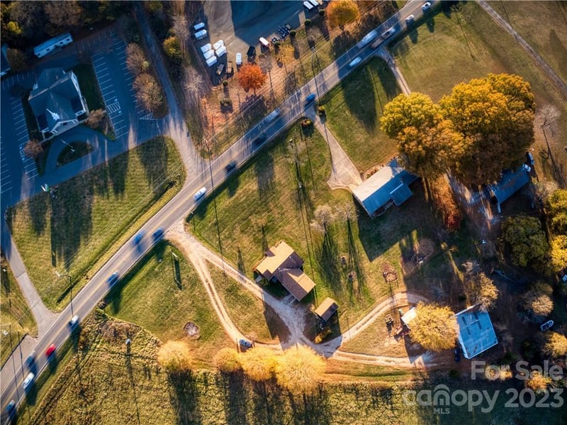 760 River Hw, Mooresville, NC 28117