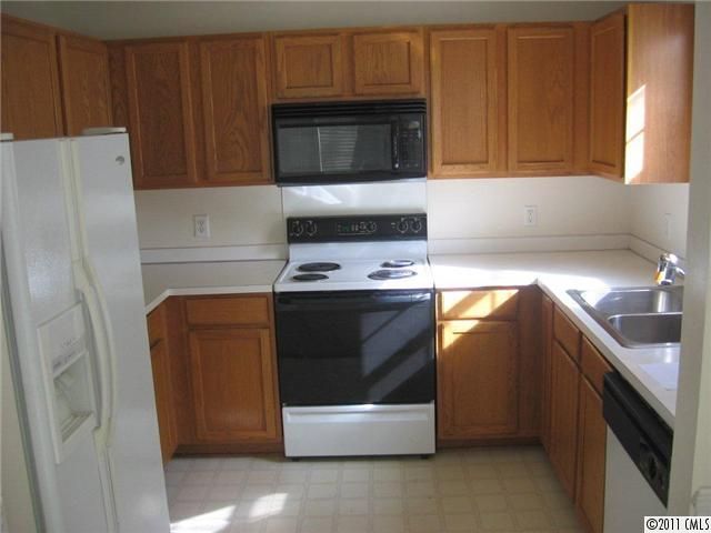 10509 Brawley Ln, Charlotte, NC 28215