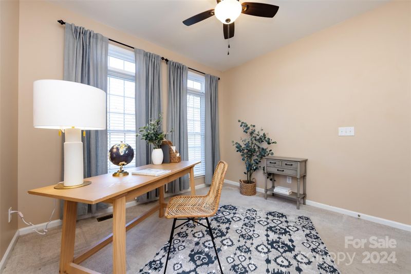 2703 Olympus Dr, Charlotte, NC 28214