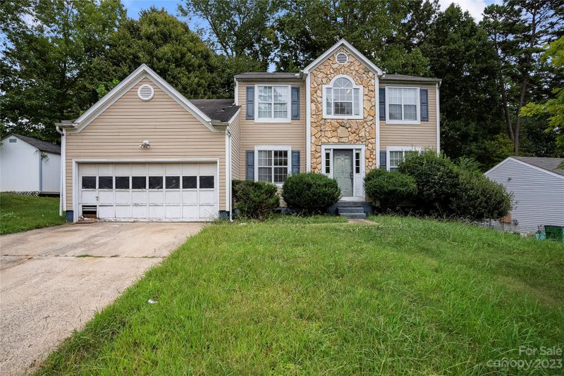 6006 Running Deer Rd, Charlotte, NC 28214