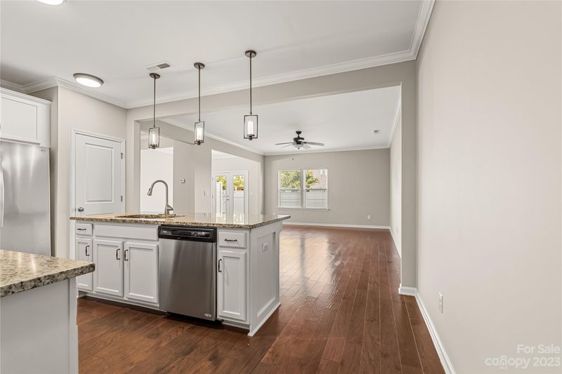 925 Summerlake Dr, Fort Mill, SC 29715