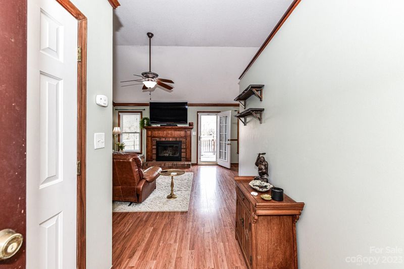 121 Walking Horse Rn, Stanley, NC 28164