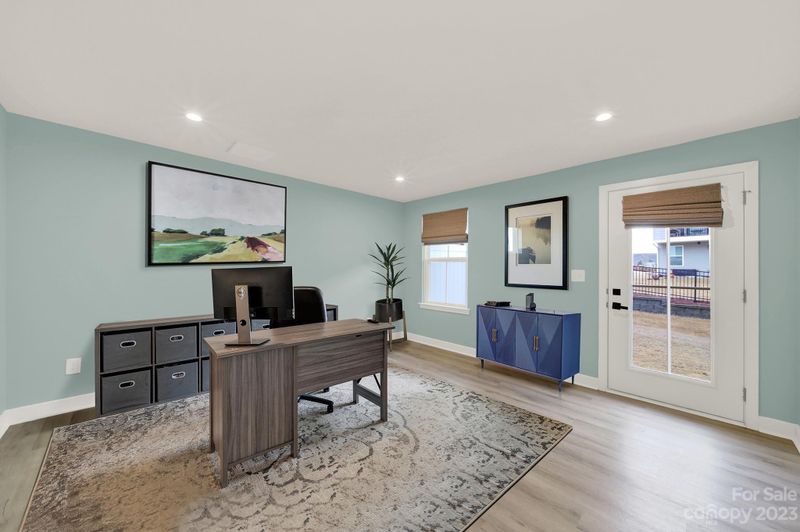 930 Portrush Ln, Tega Cay, SC 29708
