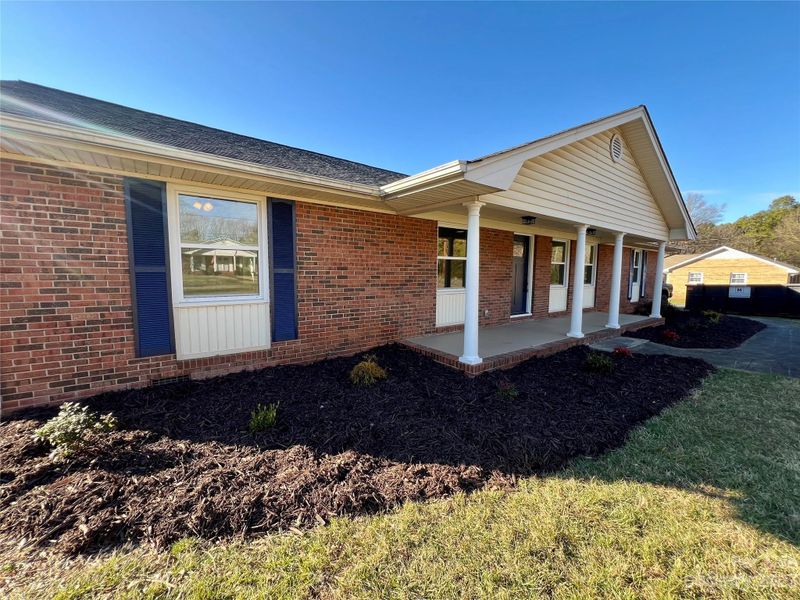 1500 Huntingdon Rd, Kannapolis, NC 28081