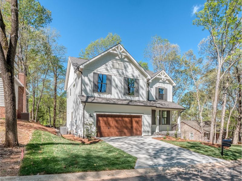 9017 Palau Ct, Tega Cay, SC 29708