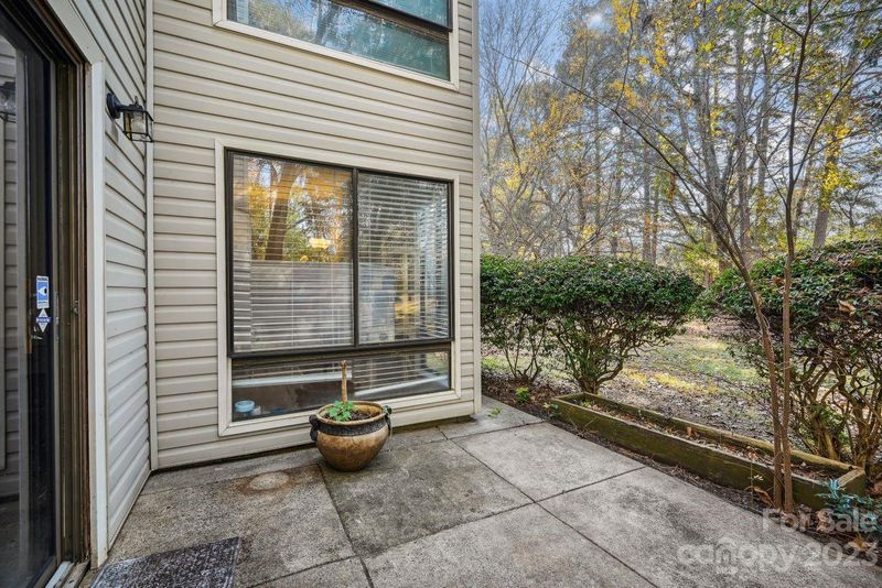 7922 Princess Ann Dr, Charlotte, NC 28212