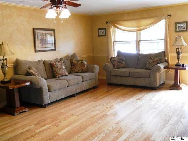 2017 Parkwood Dr, Rock Hill, SC 29732