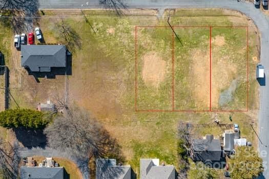9230 Springhill Rd, Charlotte, NC 28214