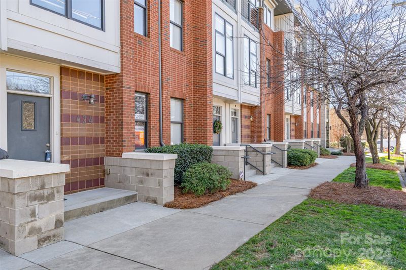 424 Mcdowell St, Charlotte, NC 28204