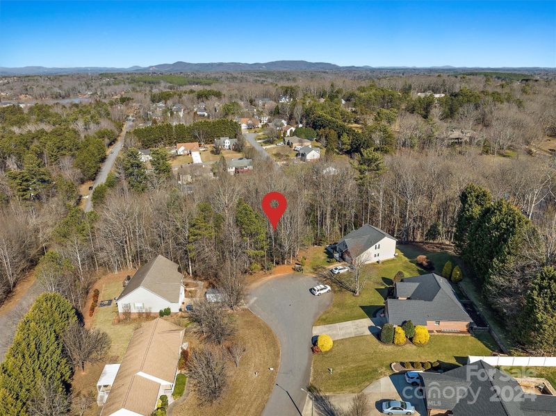 954 41st Avenue Dr NE #6, Hickory, NC 28601