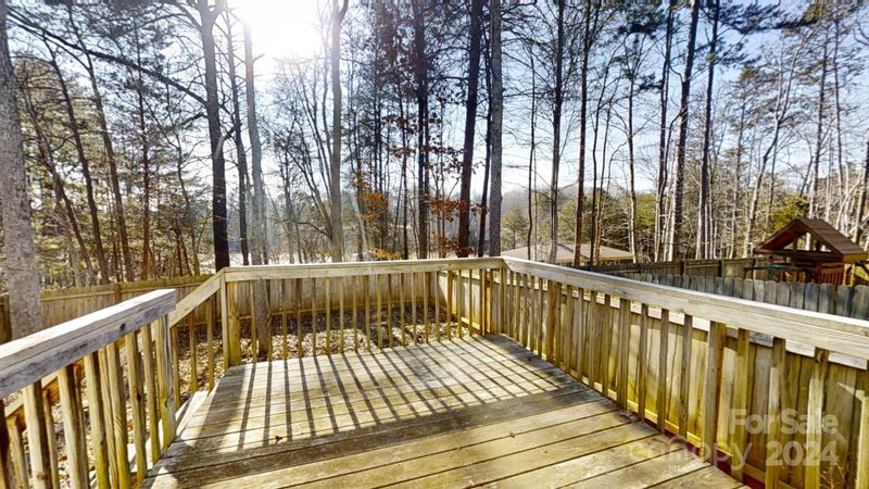3761 Mulberry Ln, Denver, NC 28037