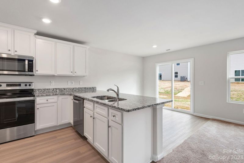 3121 Maple Ridge Dr, Gastonia, NC 28052