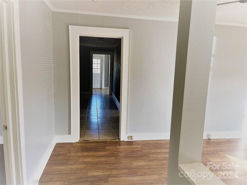 1192 7th Ave SW, Hickory, NC 28602