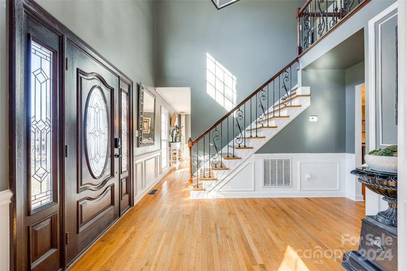 11101 Seven Coves Dr, Tega Cay, SC 29708