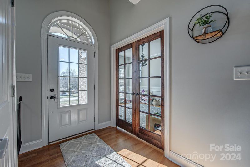 822 Springs Rd, Dallas, NC 28034