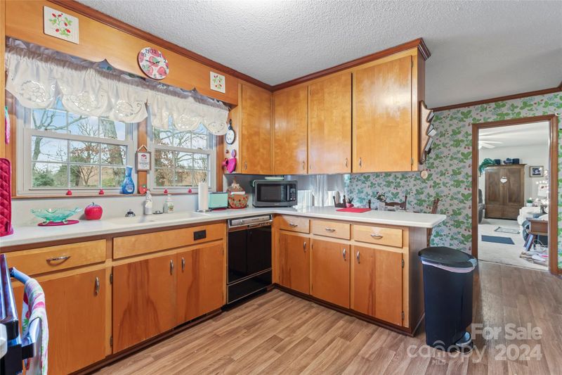 950 Arrowhead Dr, Rock Hill, SC 29730