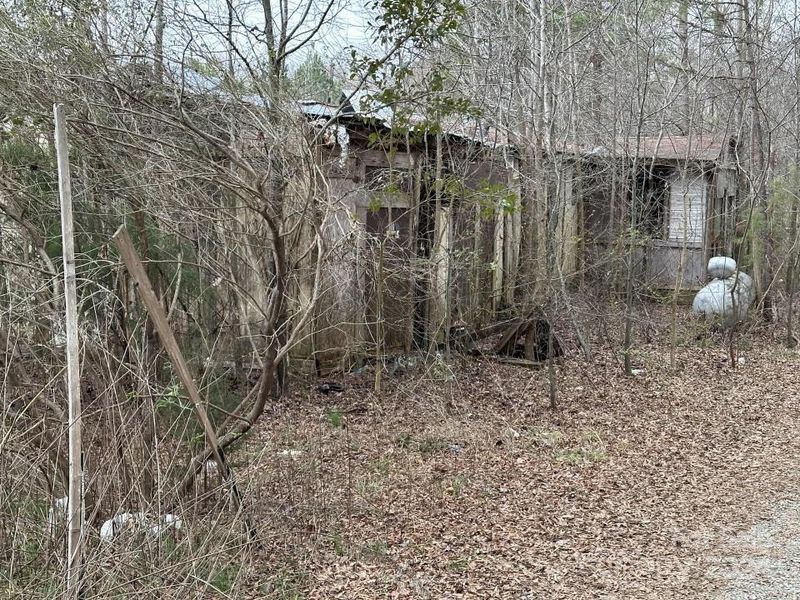 6107 Eubanks St, Mineral Springs, NC 28108
