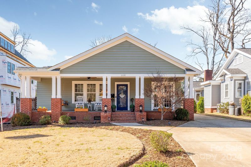 2226 Westminster Pl, Charlotte, NC 28207