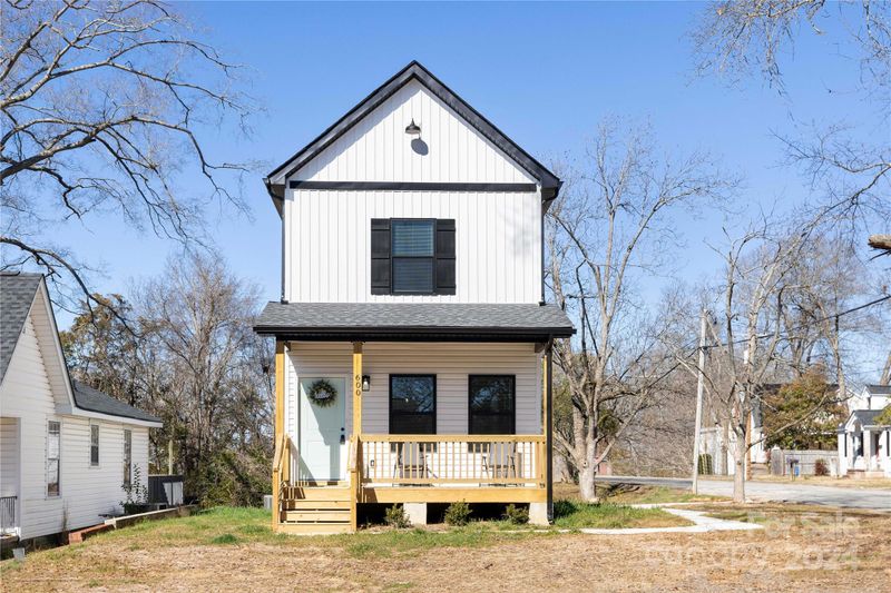 600 W Meeting St, Lancaster, SC 29720