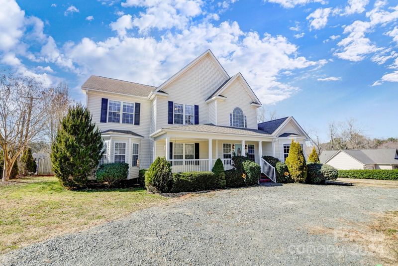 477 Kidd Ct, Concord, NC 28025