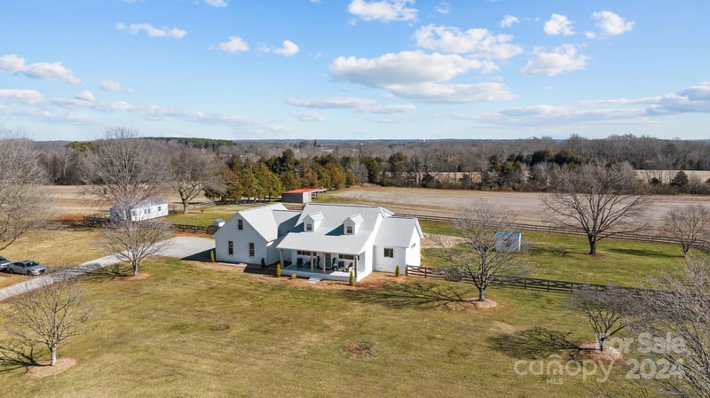 1692 Owls Den Rd, Lincolnton, NC 28092