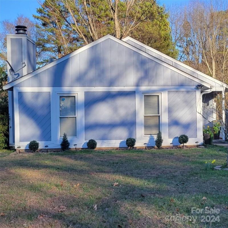 6418 Snow Bird Ln, Charlotte, NC 28227