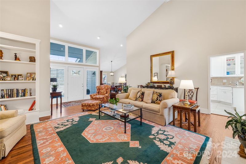 19 Commodore Point Rd, Lake Wylie, SC 29710